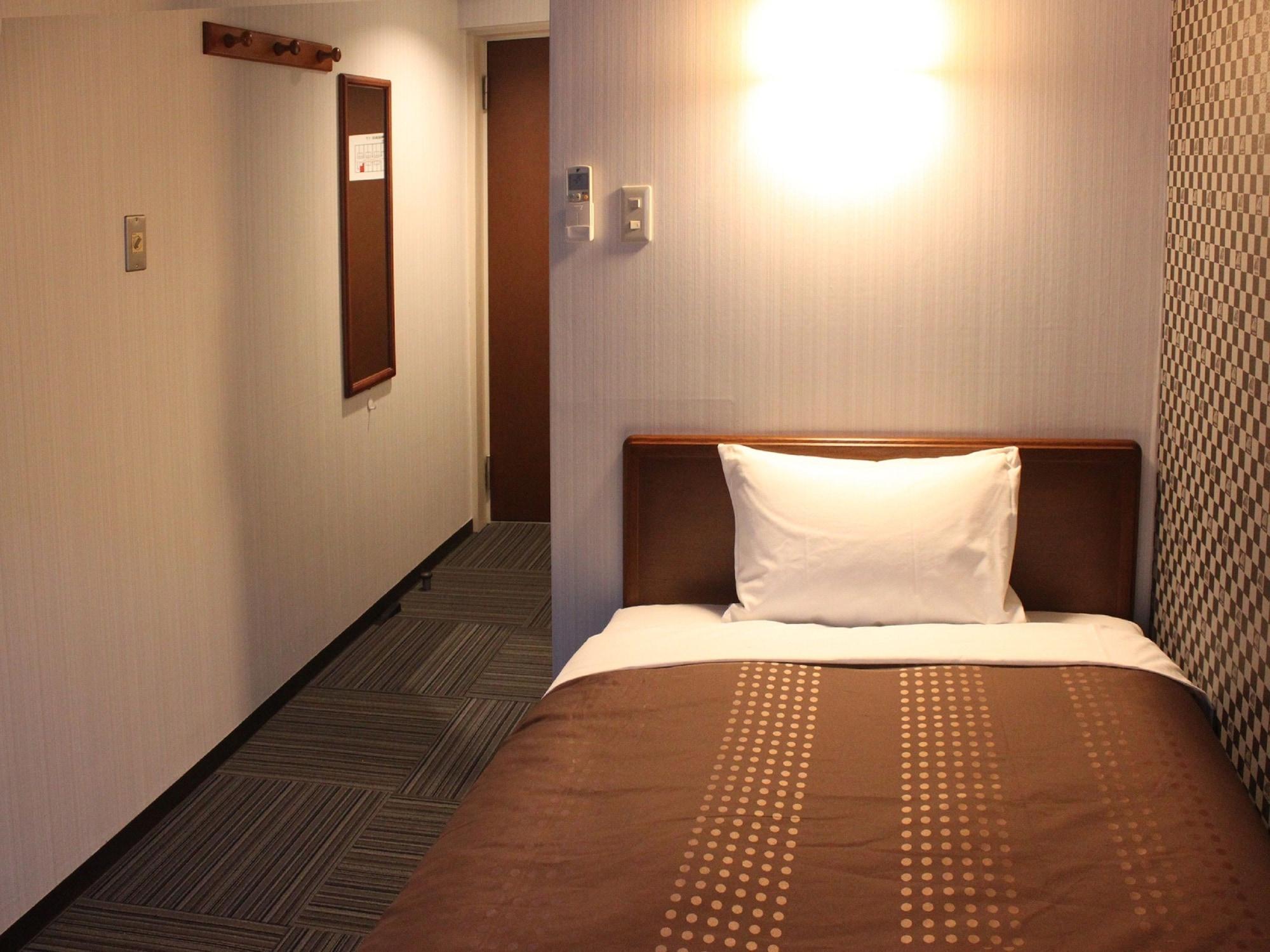 Hotel Livemax Budget Tokyo Hamura Ekimae Exterior photo