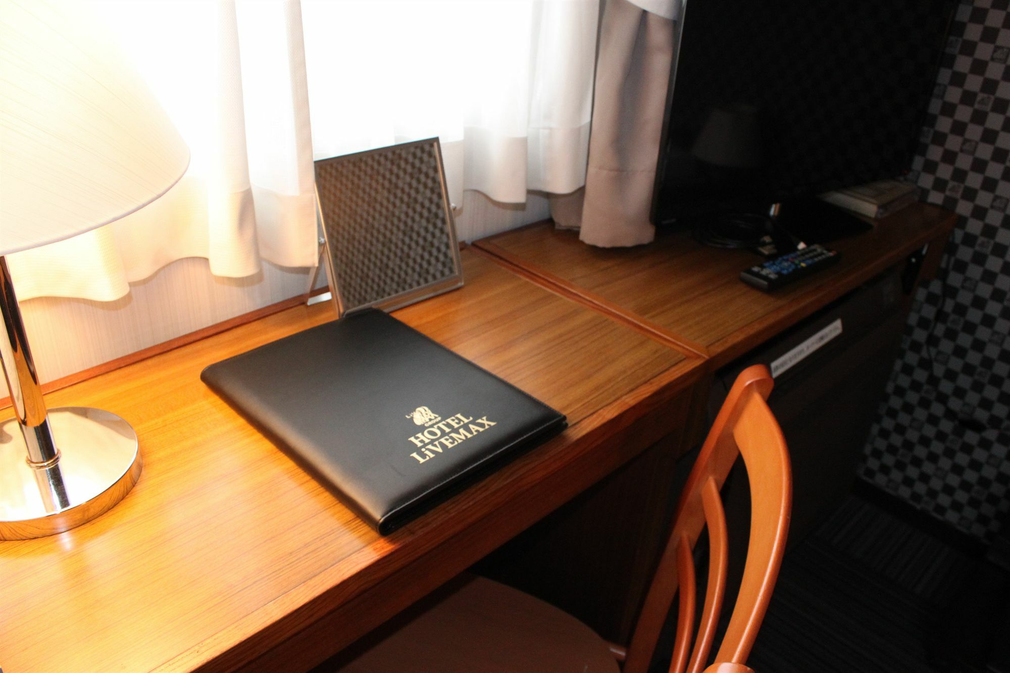 Hotel Livemax Budget Tokyo Hamura Ekimae Exterior photo